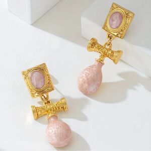 Vintage style Pink Drop Earrings N866